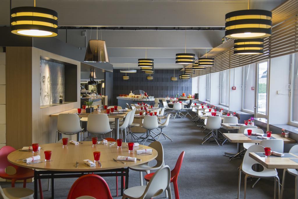 Kyriad Montchanin Le Creusot Экстерьер фото