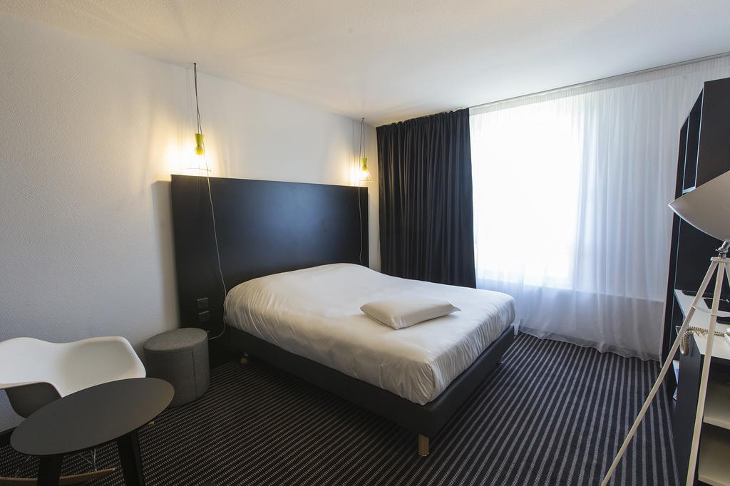 Kyriad Montchanin Le Creusot Экстерьер фото
